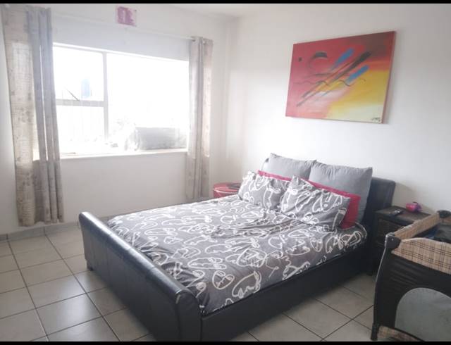 2 BEDROOM APARTMENT FOR SALE IN VANDERBIJLPARK CE 2